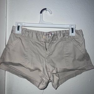 Cute cargo shorts low rise